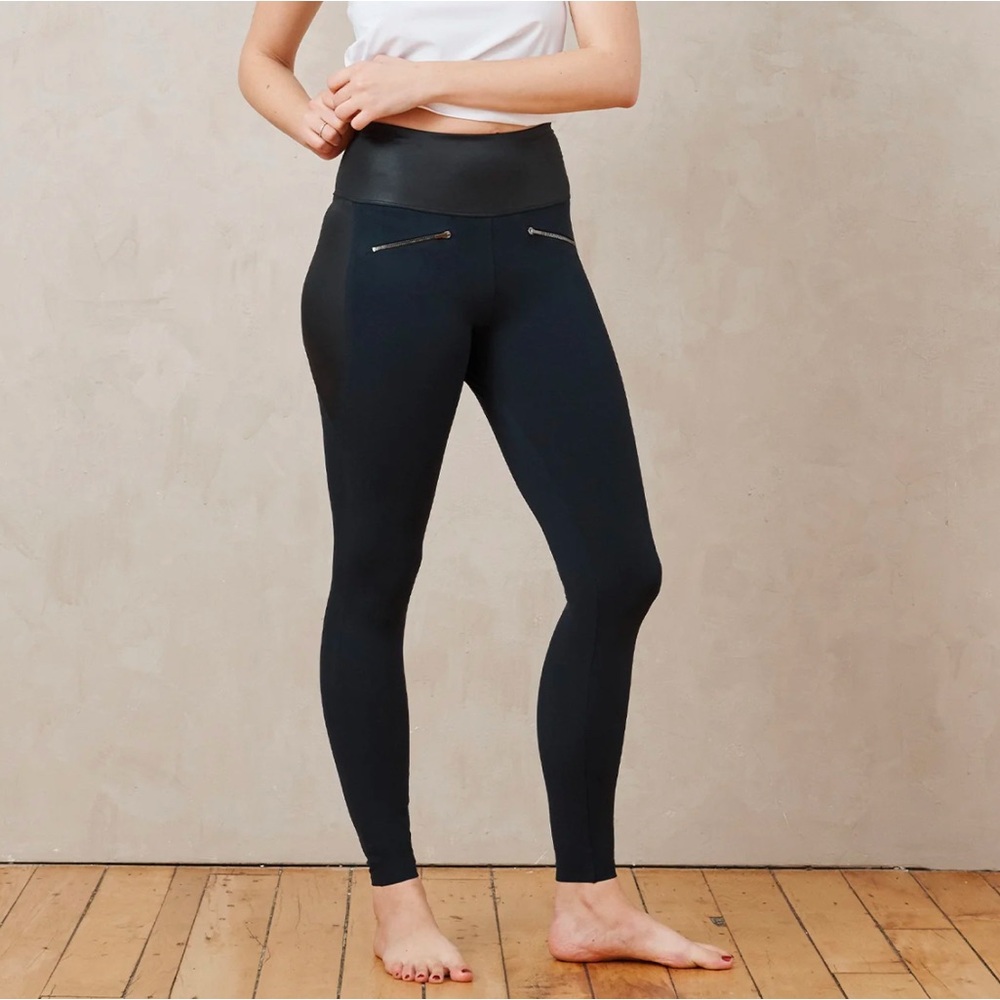 Aday “Throw it Higher” High Waist Leggings
